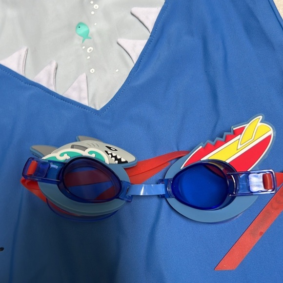 Kids Swim Shark Design Blue and Gray Swimsuit and shark goggles - Picture 7 of 7